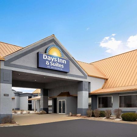 Days Inn & Suites By Wyndham Kokomo Esterno foto