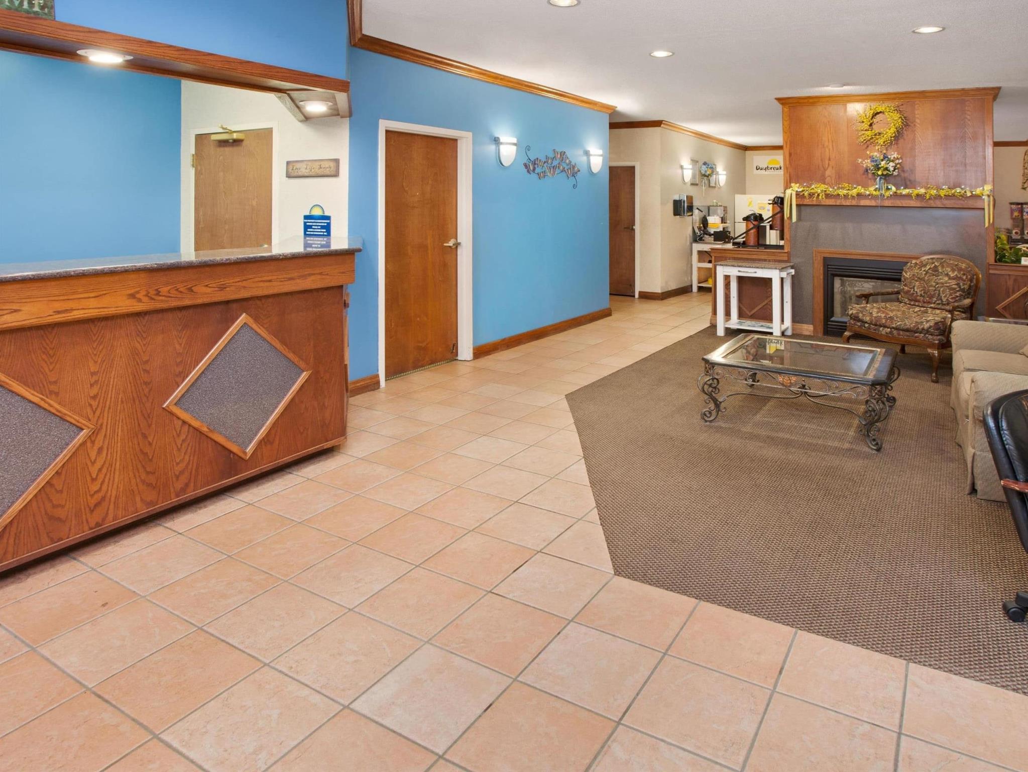 Days Inn & Suites By Wyndham Kokomo Esterno foto